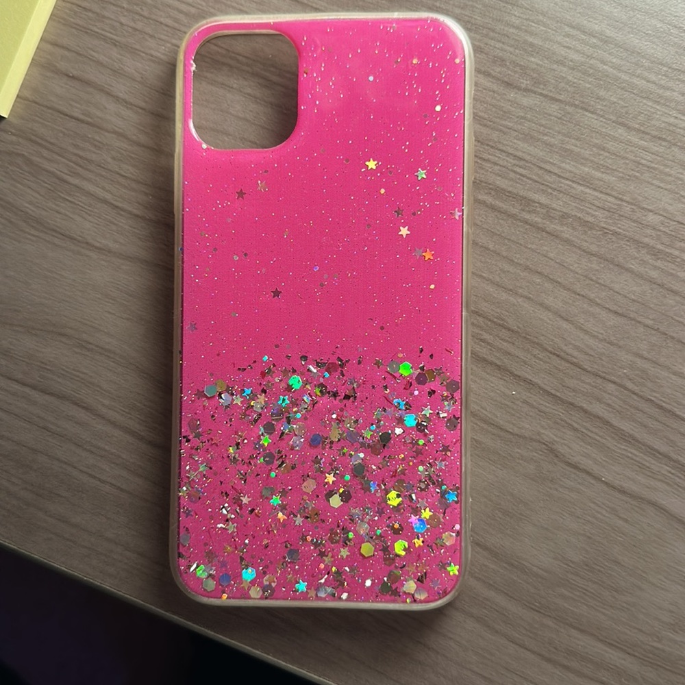 iphone 11 glitter case (NOT A LIQUID CASE)
